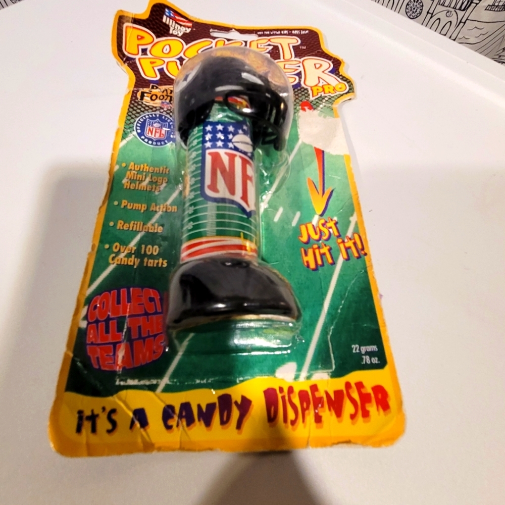 Vintage 90s Pocket Pumper Pro NFL Steelers Helmet Candy Dispenser NIP - Picture 1 of 3